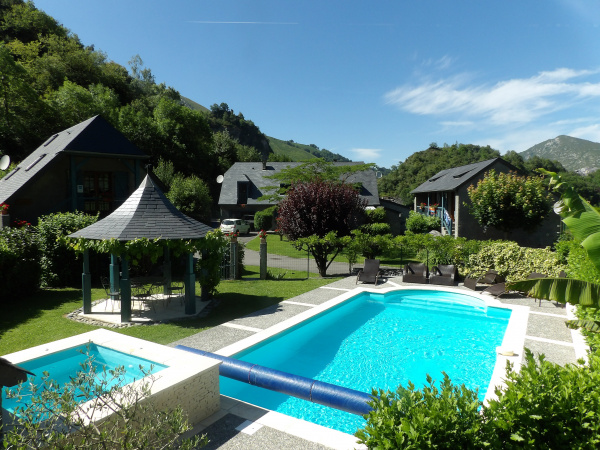 Maison à vendre avec piscine à Argelès-Gazost (65) (190 m² )